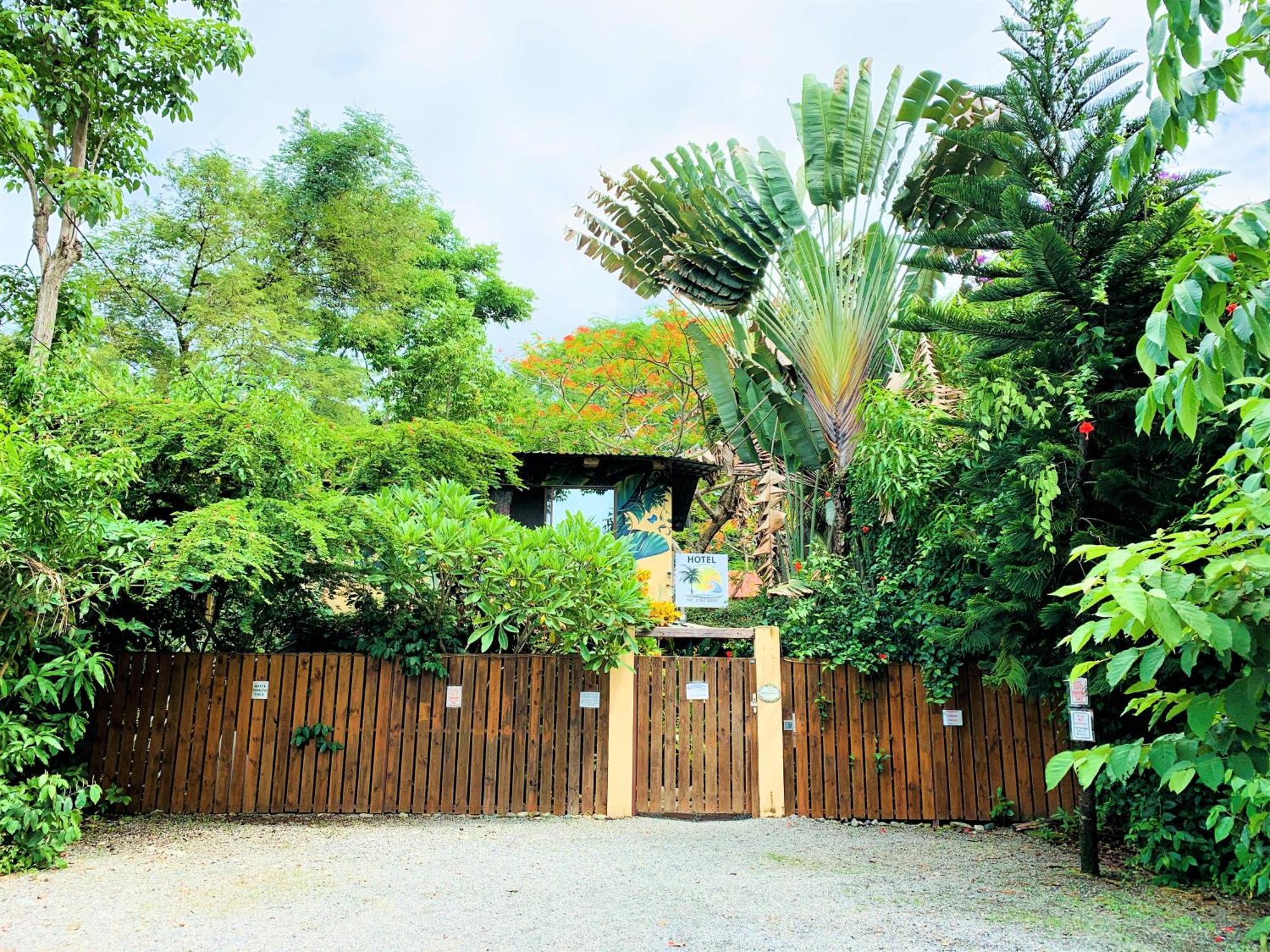 Hotel Tropical Sands Dominical Eksteriør billede