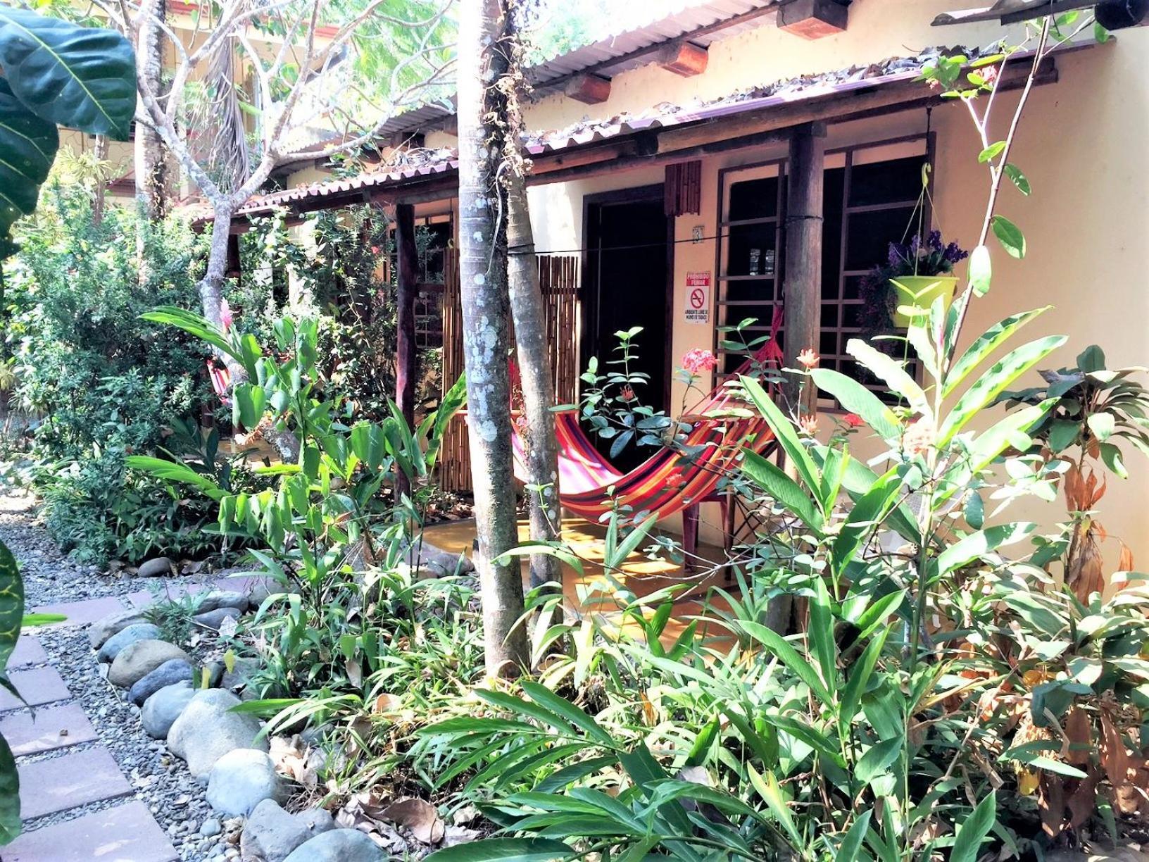 Hotel Tropical Sands Dominical Eksteriør billede