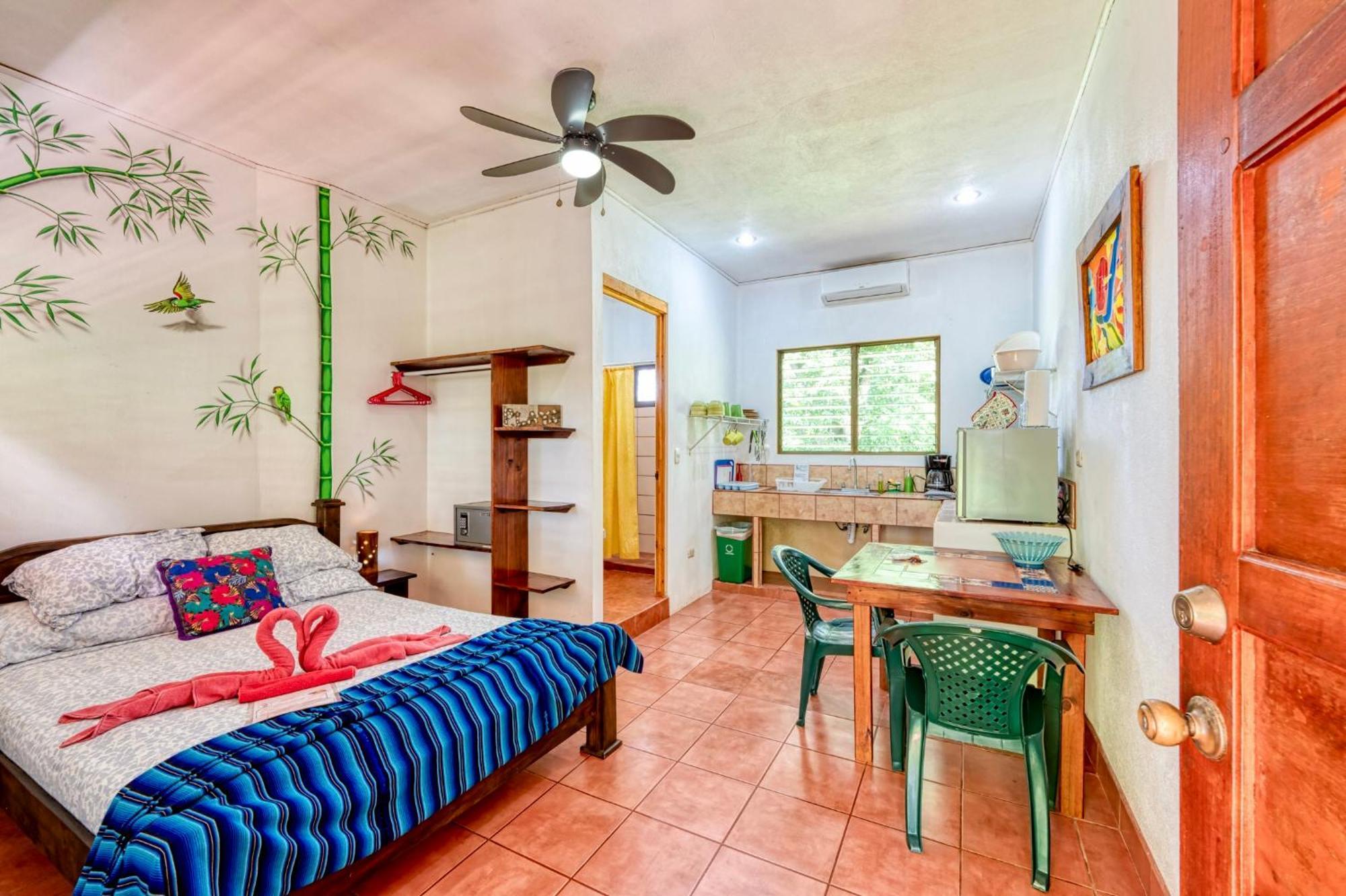 Hotel Tropical Sands Dominical Eksteriør billede