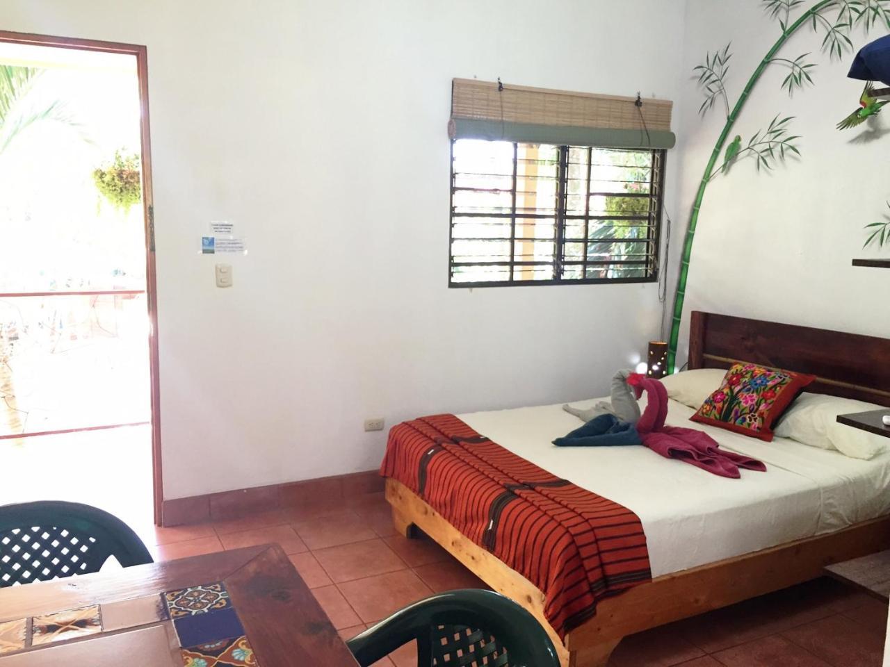 Hotel Tropical Sands Dominical Eksteriør billede